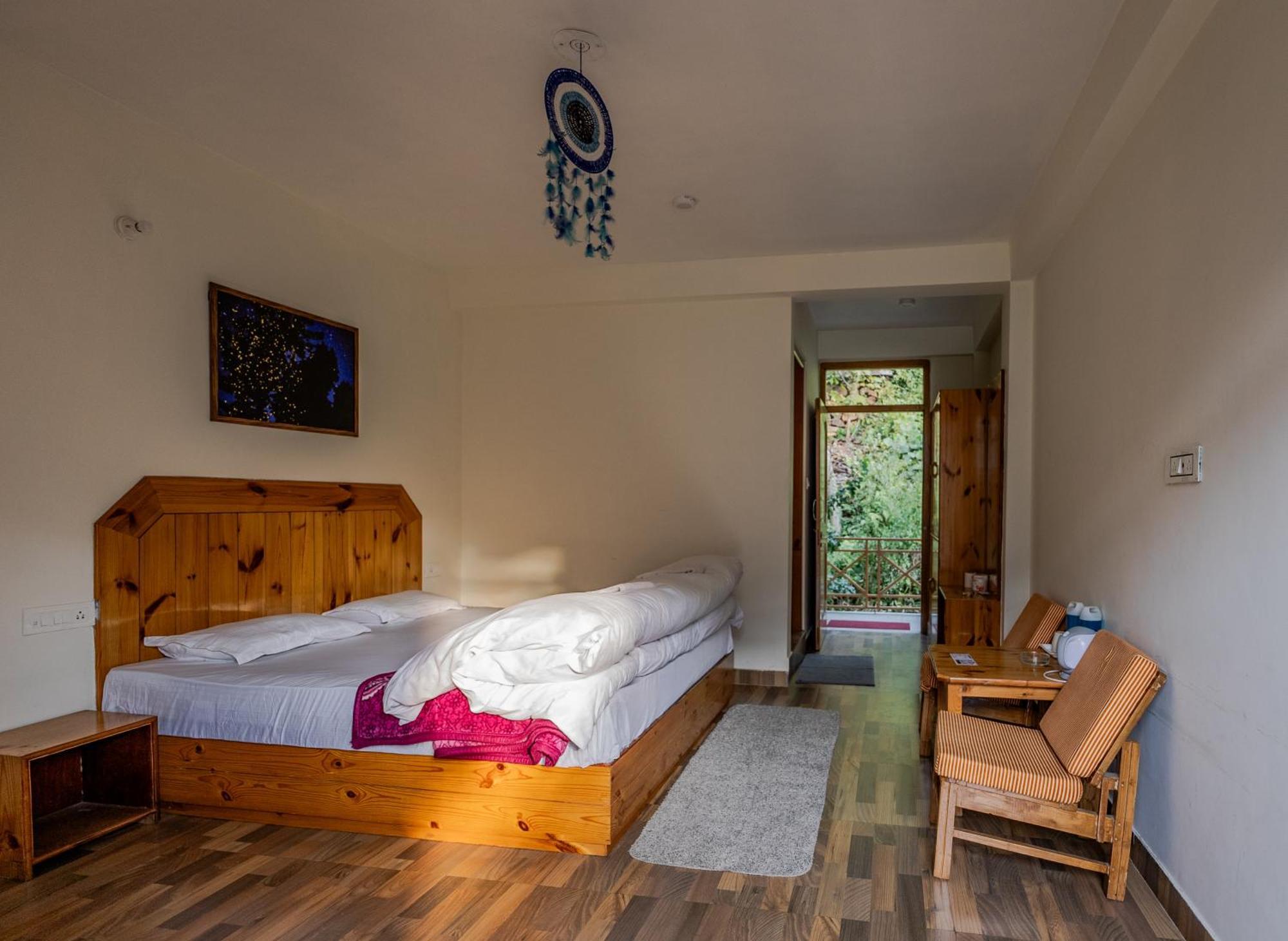 God'S Land Bed & Breakfast มะนาลี ภายนอก รูปภาพ
