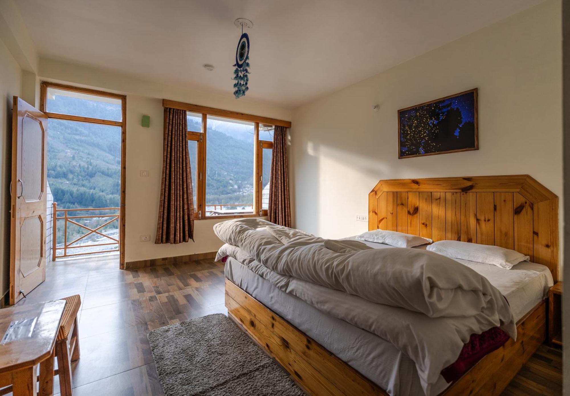 God'S Land Bed & Breakfast มะนาลี ภายนอก รูปภาพ