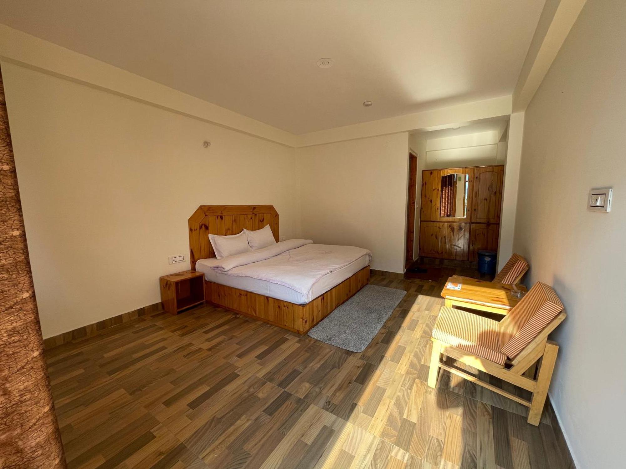 God'S Land Bed & Breakfast มะนาลี ภายนอก รูปภาพ